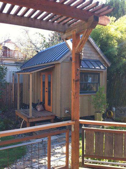 Gina's tiny house - Portland Alternative Dwellings Gina's tiny house - Portland Alternative Dwellings